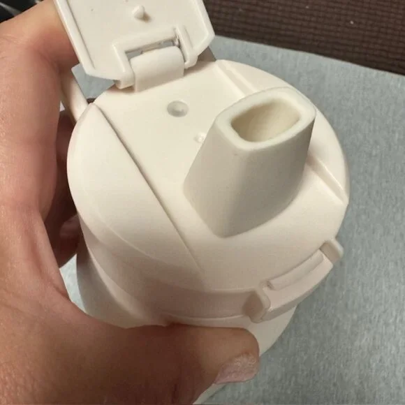 Stanley Flip Straw 30oz and Simple Modern Mesa 34oz - BUNDLE - Picture 8 of 10